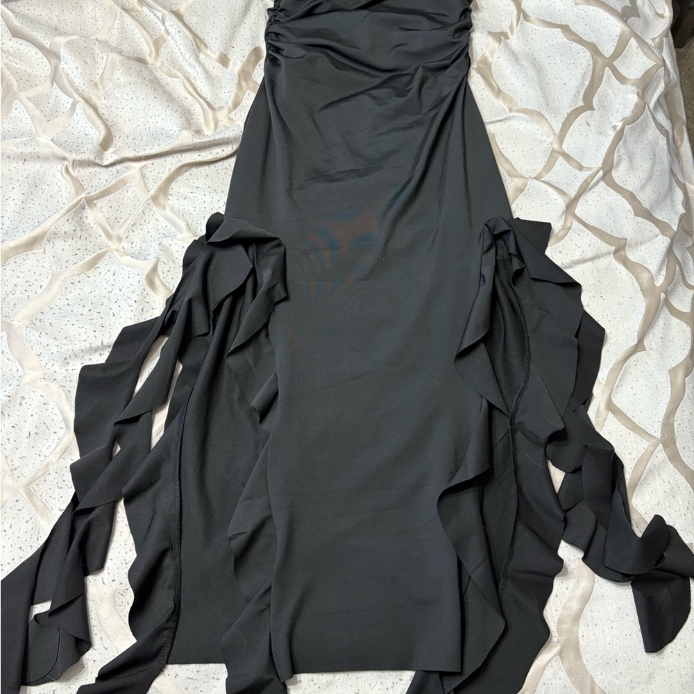 Elegant Black Evening Dress